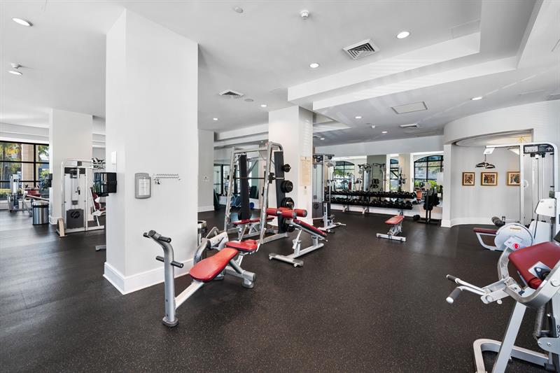 Image 36 of 52 For 600 Las Olas Blvd  1207s