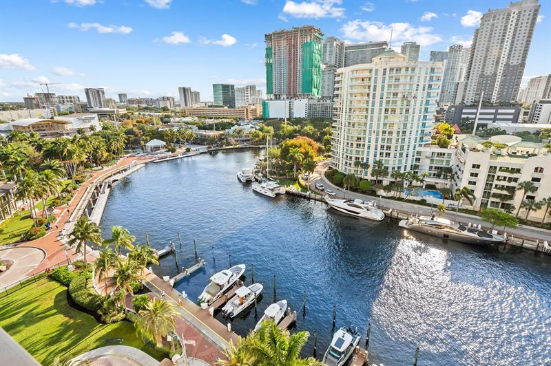 Image 4 of 52 For 600 Las Olas Blvd  1207s