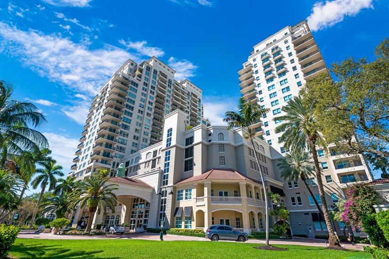 Image 49 of 52 For 600 Las Olas Blvd  1207s