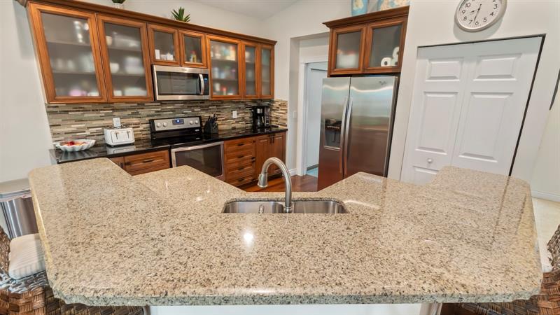 Image 6 of 34 For 4521 25th Ave