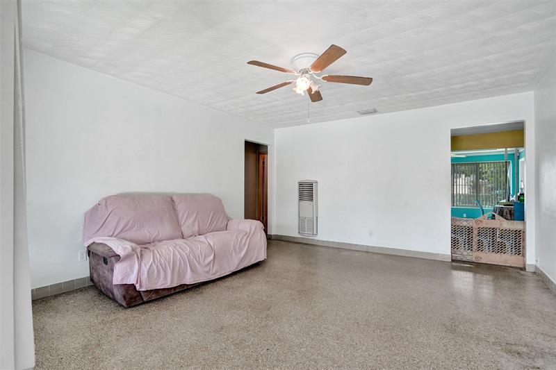 Image 15 of 30 For 309 13th St  