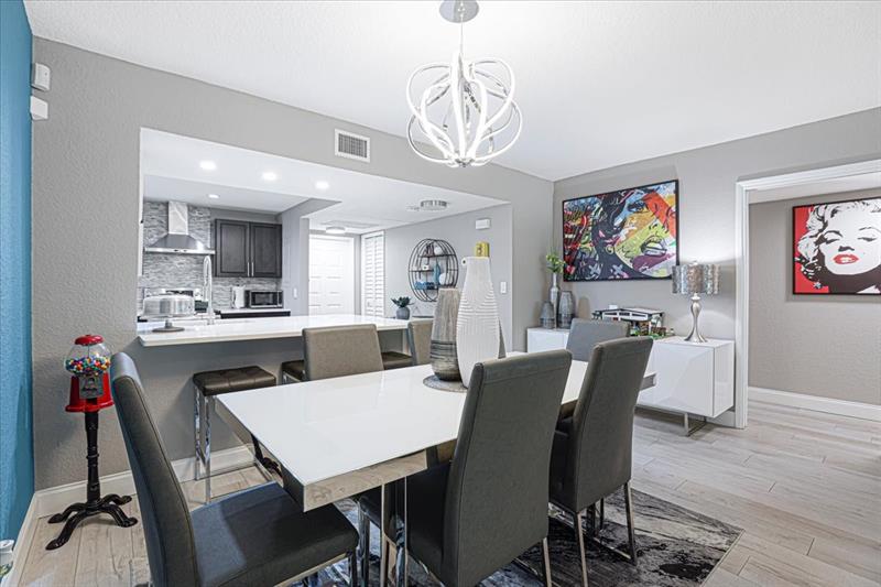 Image 14 of 42 For 4261 Palm Aire Dr  107
