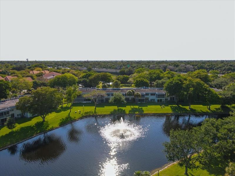 Image 40 of 42 For 4261 Palm Aire Dr  107
