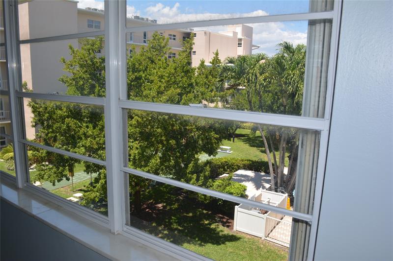 Image 100 of 100 For 1481 Ocean Blvd  308