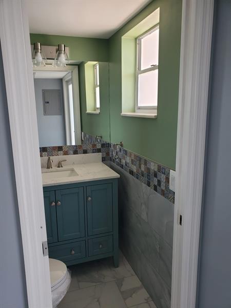 Image 13 of 100 For 1481 Ocean Blvd  308