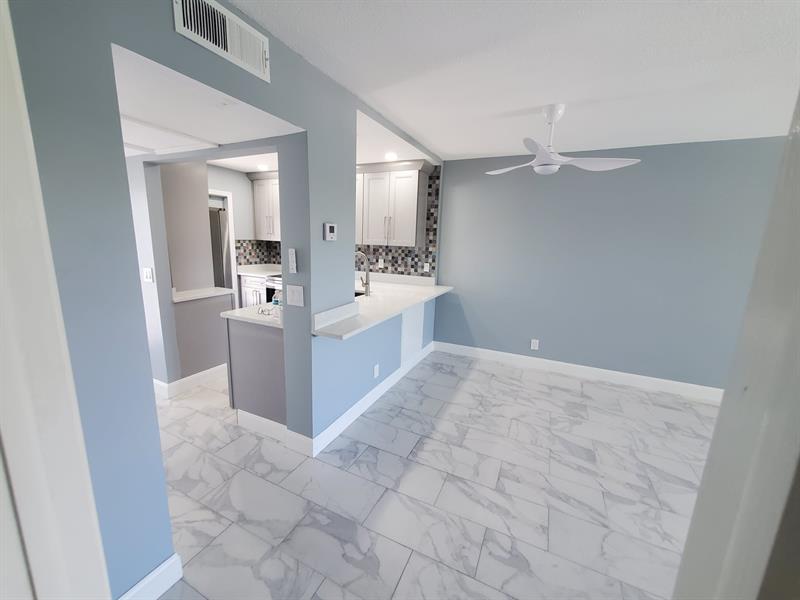Image 5 of 100 For 1481 Ocean Blvd  308
