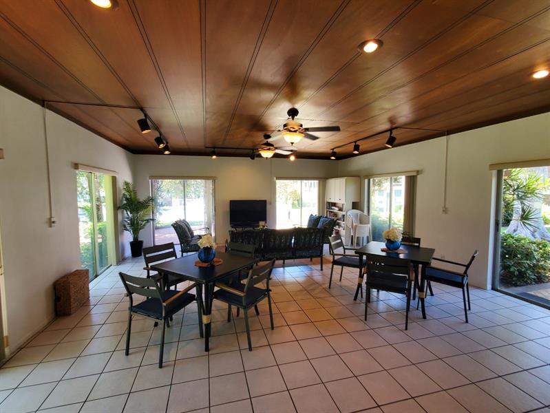 Image 52 of 100 For 1481 Ocean Blvd  308