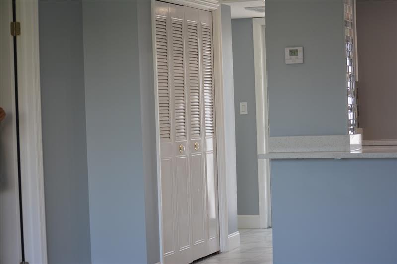 Image 79 of 100 For 1481 Ocean Blvd  308