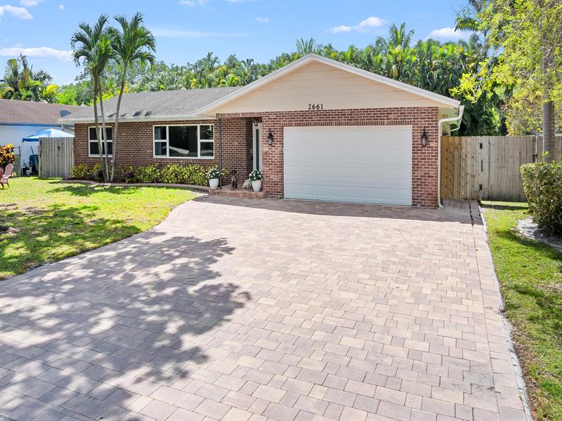 Details for 2661 87th Ter, Davie, FL 33328