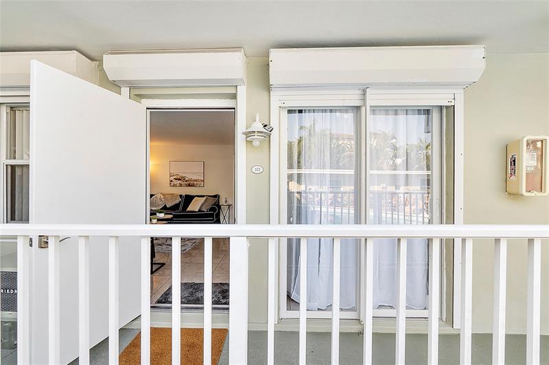 Image 21 of 48 For 3230 13th St  102