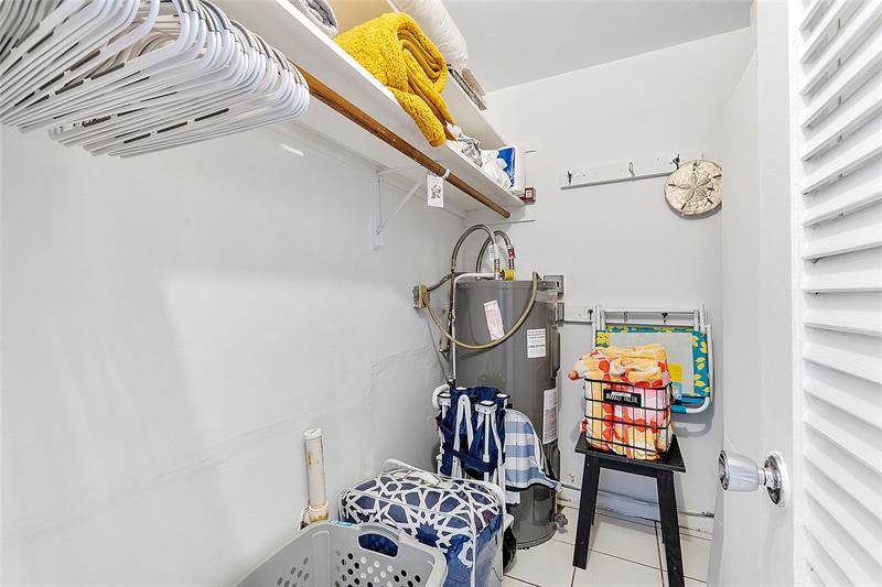 Image 7 of 48 For 3230 13th St  102