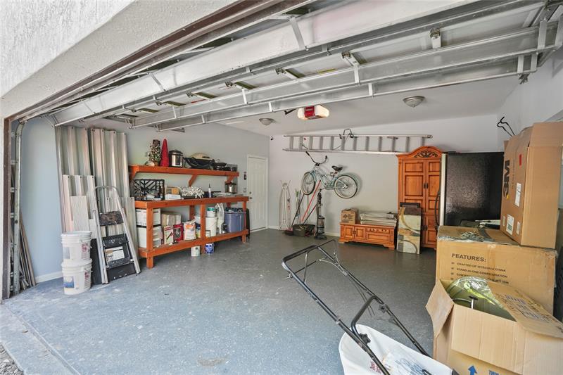 Image 26 of 34 For 833 17th St #2  2