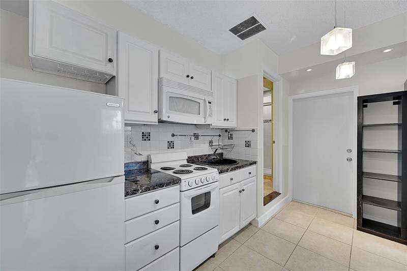 Image 46 of 79 For 1480 66th Ter