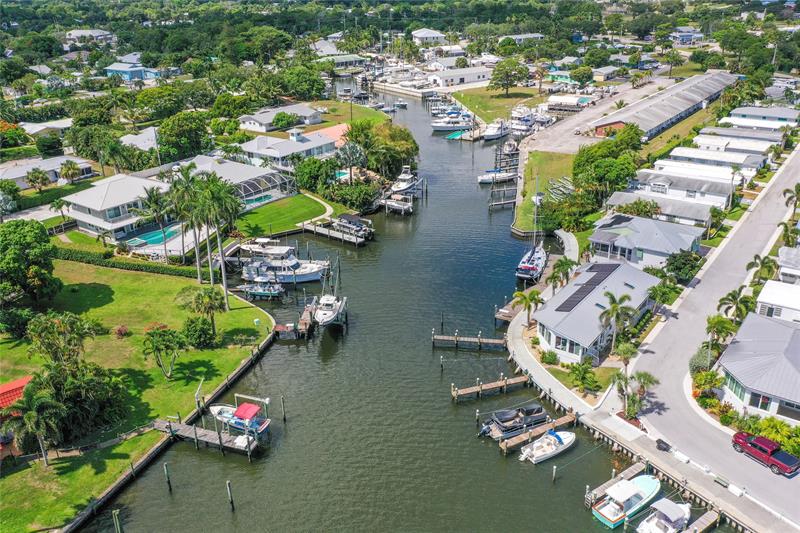 Image 23 of 32 For 4300 Saint Lucie Blvd #118
