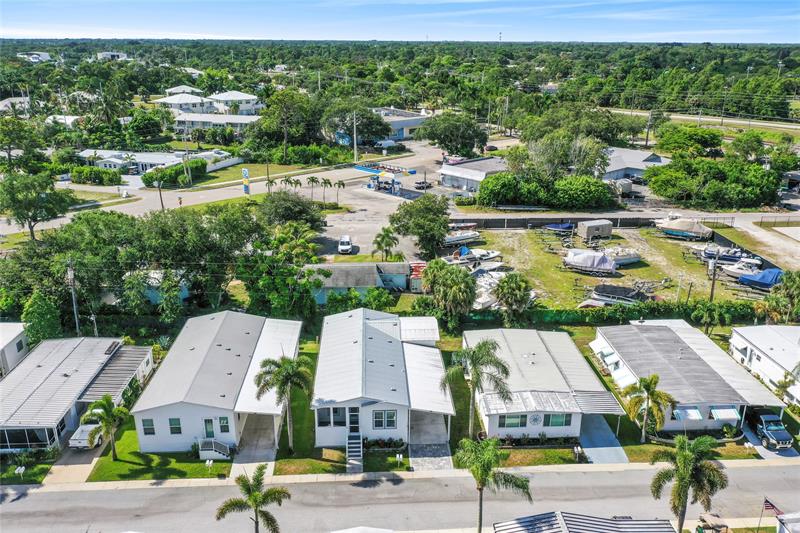 Image 29 of 32 For 4300 Saint Lucie Blvd #118