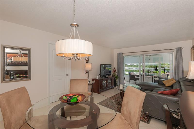 Image 8 of 36 For 2861 47th Ter  303