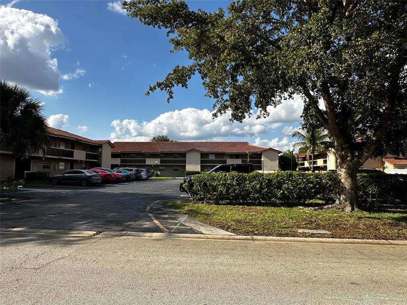 Details for 3035 Coral Ridge Dr  3035, Coral Springs, FL 33065