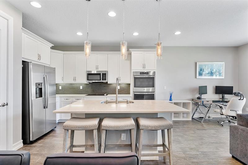 Image 11 of 53 For 10219 Akenside Drive  10219