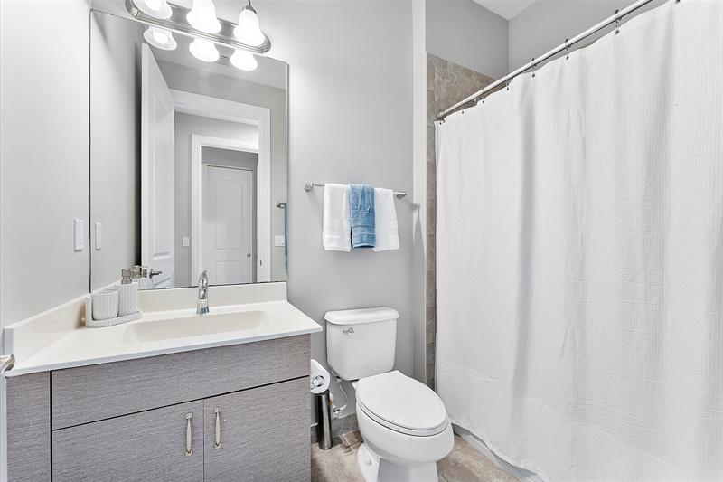 Image 23 of 53 For 10219 Akenside Drive  10219