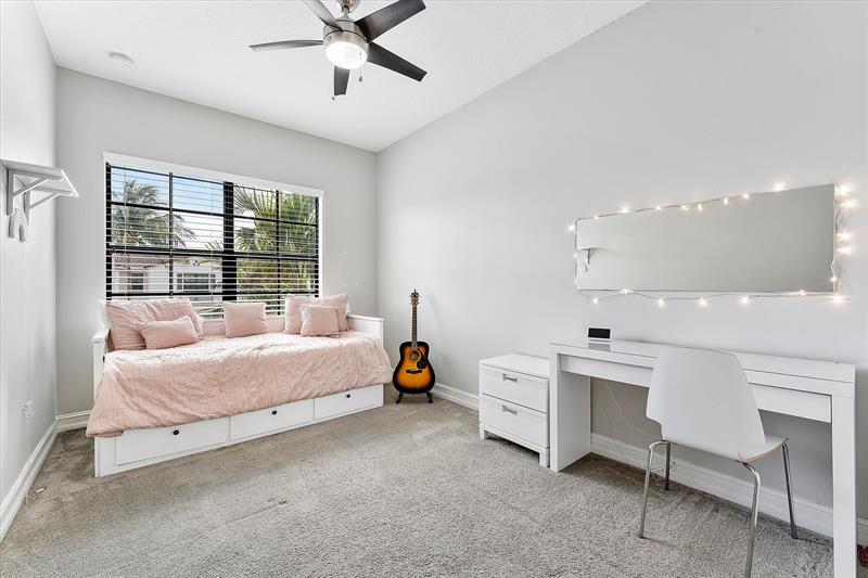 Image 24 of 53 For 10219 Akenside Drive  10219