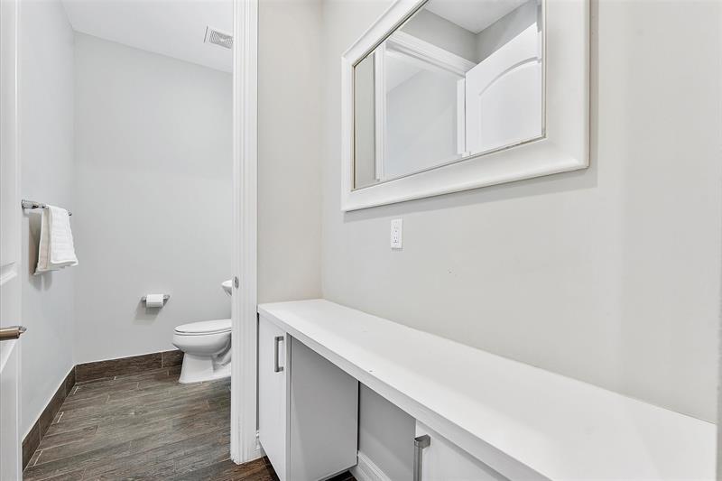 Image 28 of 53 For 10219 Akenside Drive  10219