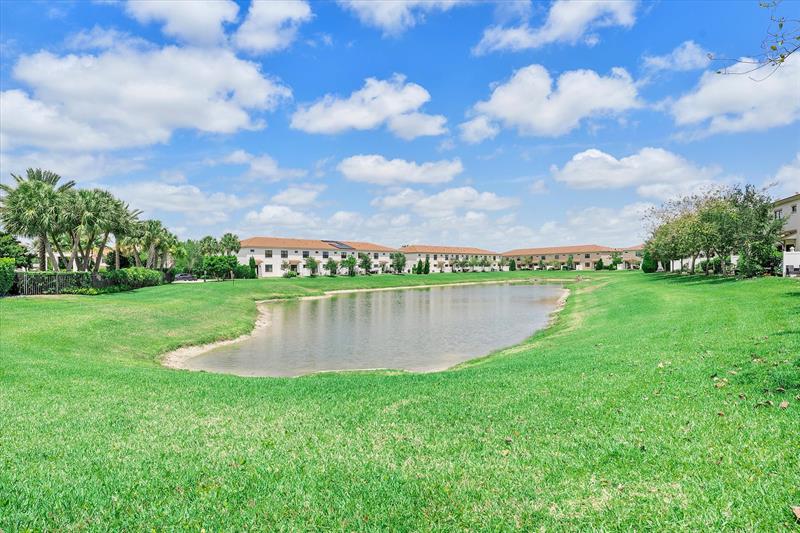 Image 32 of 53 For 10219 Akenside Drive  10219