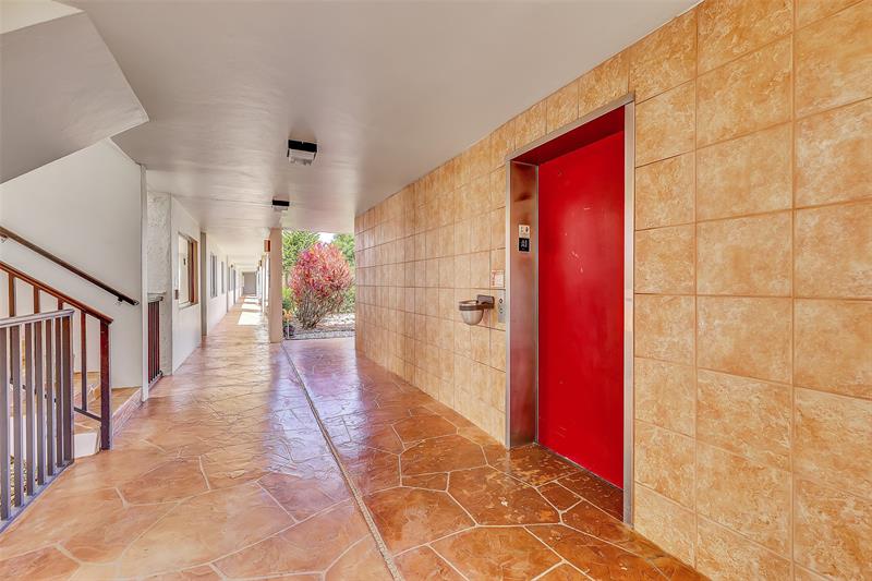Image 3 of 26 For 9633 Belfort Cir  110
