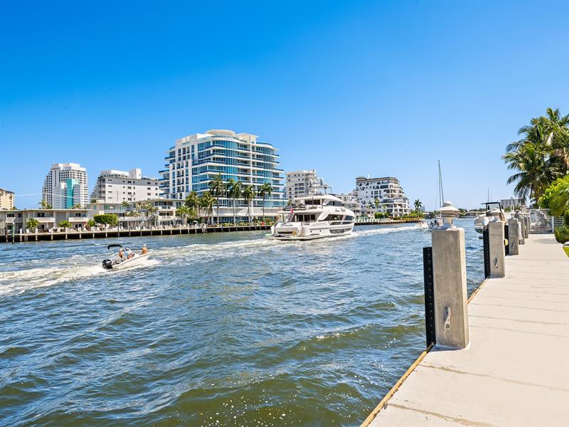 Image 24 of 27 For 888 Intracoastal Dr  12f