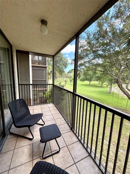 Image 7 of 31 For 5550 44 St  212b