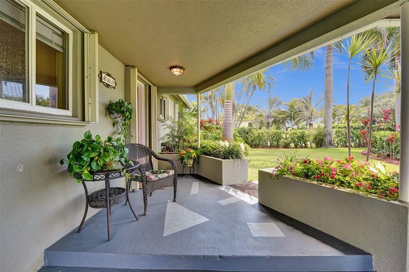 Image 7 of 34 For 461 36th St  