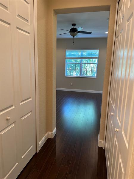 Image 11 of 24 For 12805 83rd Ct  23-e