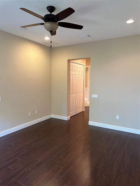 Image 12 of 24 For 12805 83rd Ct  23-e
