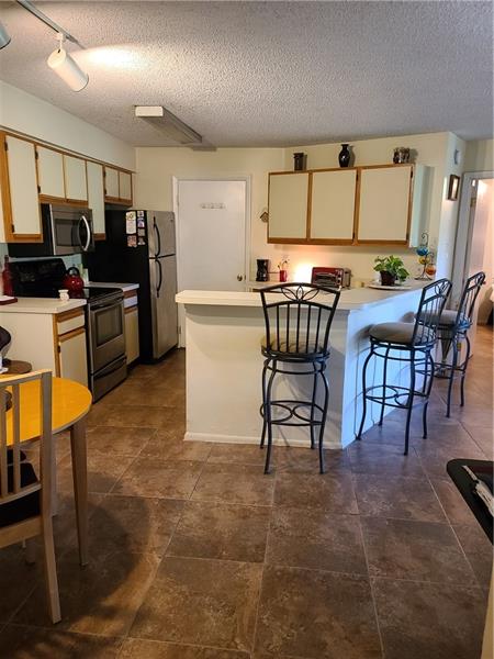 Image 3 of 30 For 9999 Summerbreeze Dr  417