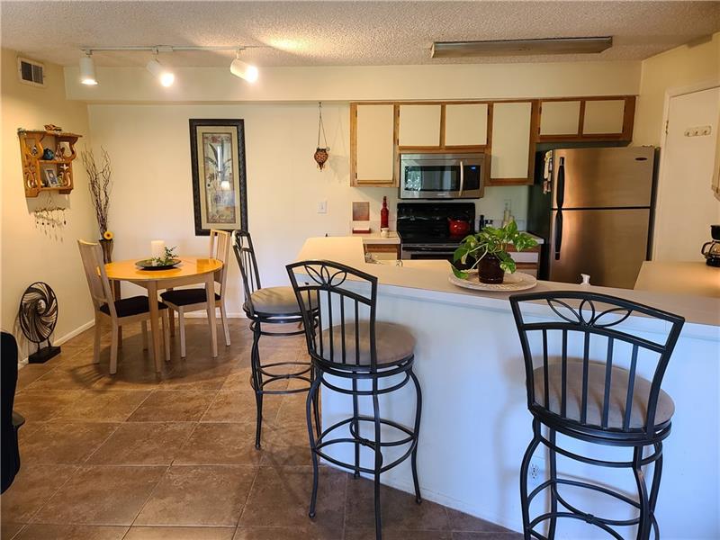 Image 4 of 30 For 9999 Summerbreeze Dr  417