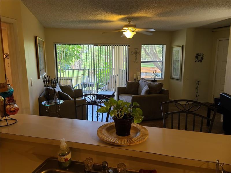 Image 6 of 30 For 9999 Summerbreeze Dr  417