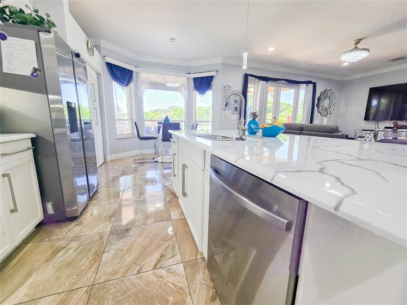 Image 10 of 47 For 6600 56th Dr