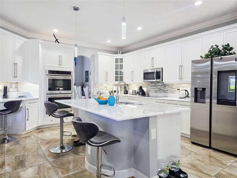 Image 6 of 47 For 6600 56th Dr