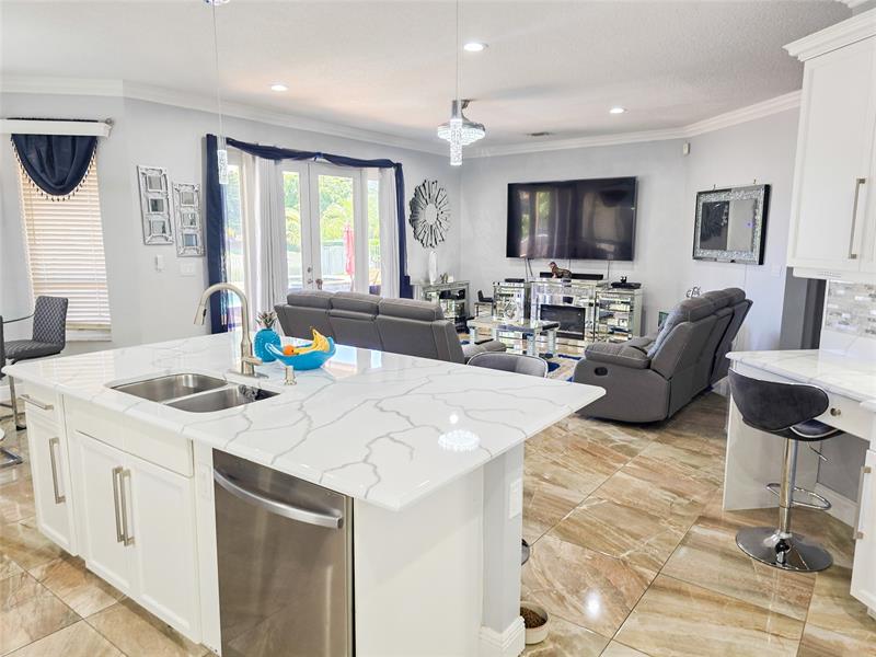 Image 8 of 47 For 6600 56th Dr