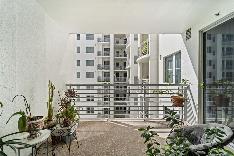 Image 14 of 37 For 1830 Radius Dr  1017