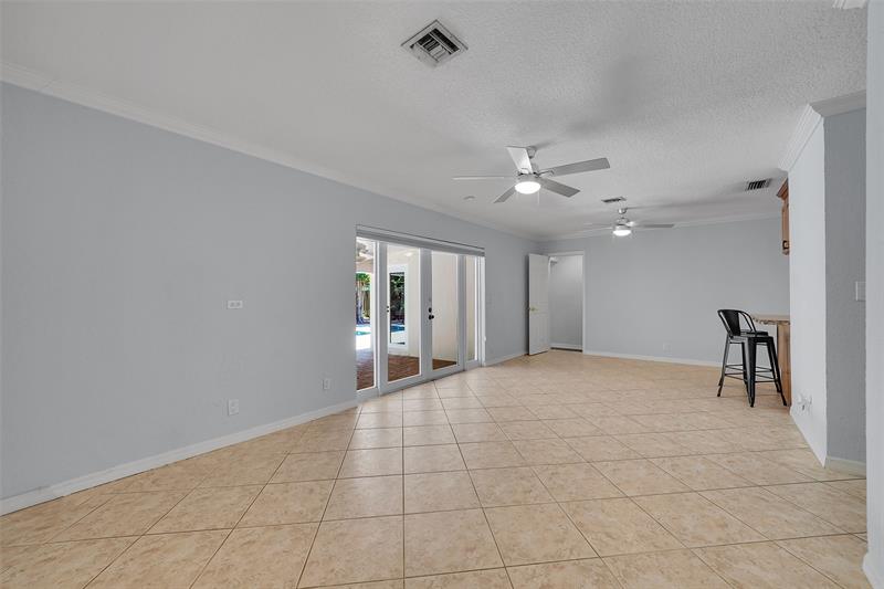 Image 24 of 65 For 1800 28th St