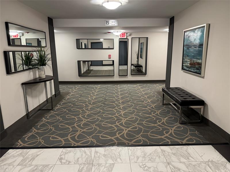 Image 33 of 40 For 3015 Ocean Blvd  15a