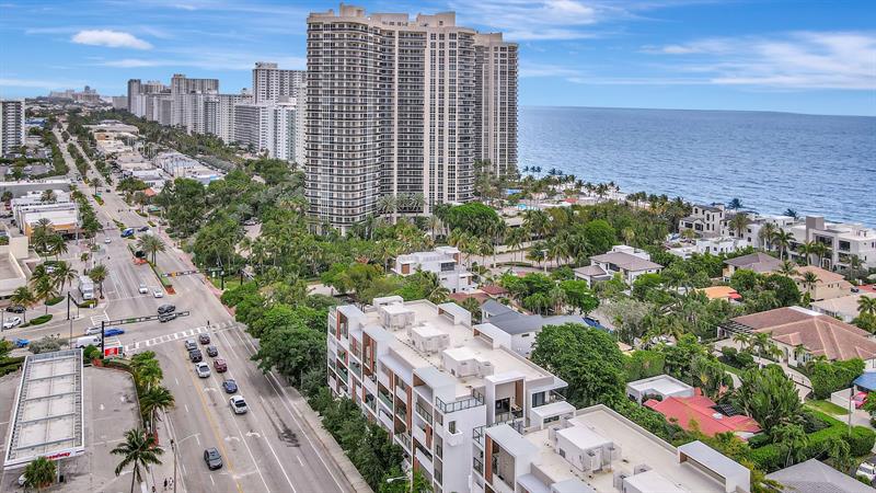 Image 35 of 40 For 3015 Ocean Blvd  15a