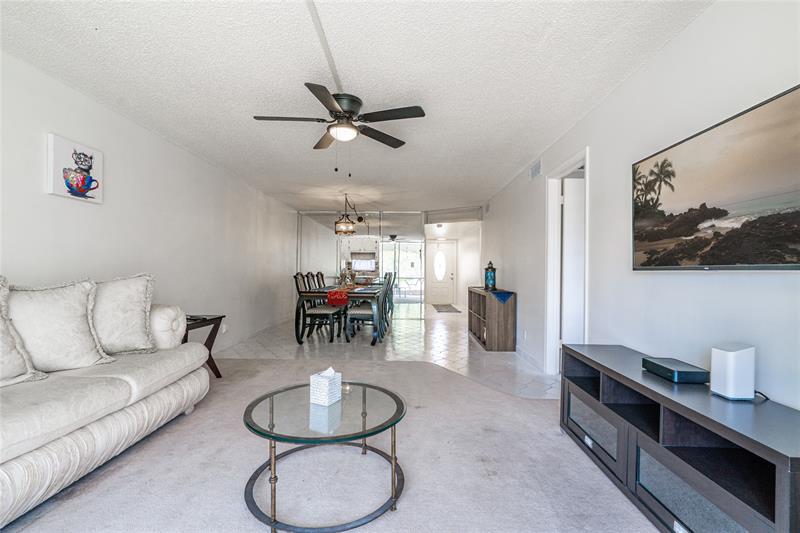 Image 16 of 48 For 361 Hollybrook Dr  102