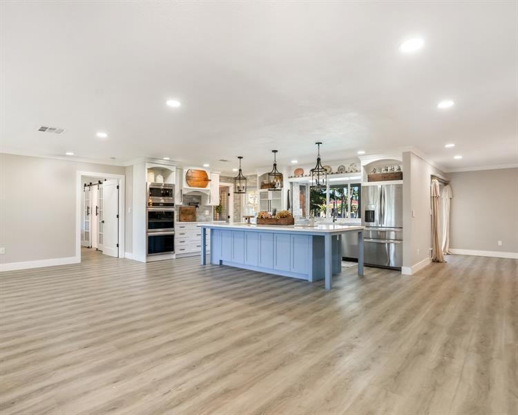 Image 12 of 73 For 5921 18th St