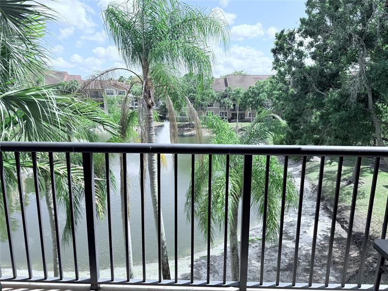 Image 25 of 28 For 9033 Wiles Rd  304