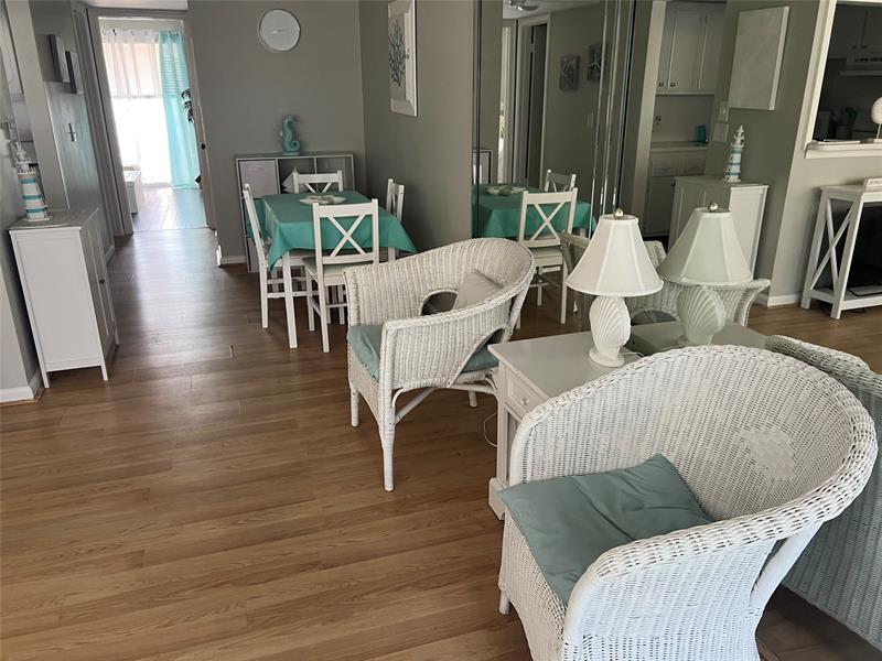 Image 7 of 34 For 258 Markham L  258