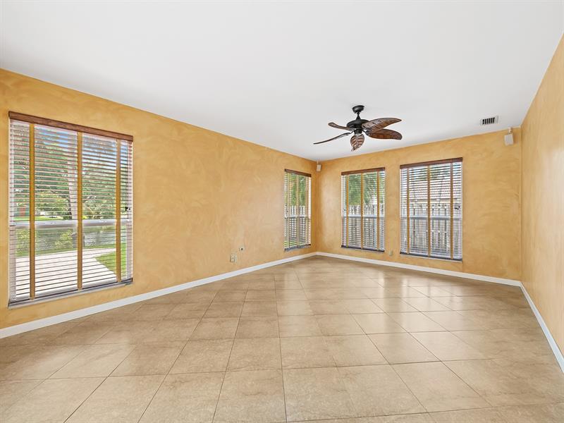 Image 9 of 43 For 7440 7th St  