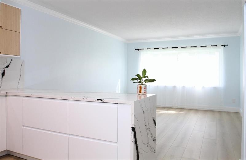 Image 5 of 19 For 101 6th Av  5