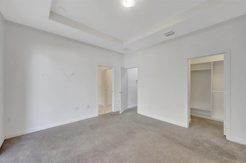 Image 28 of 49 For 17624 149th Pl