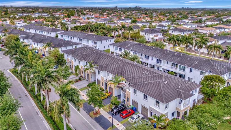 Image 43 of 49 For 17624 149th Pl